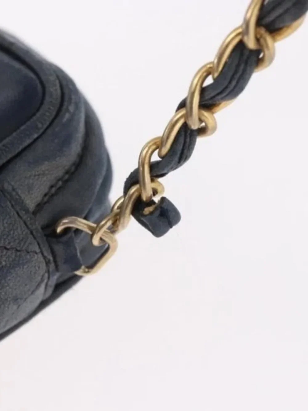 CHANEL Matelasse Chain Shoulder Bag Lamb Skin Navy Gold CC Auth BA10507